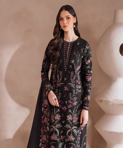 UE-380 Embroidered Khaddar