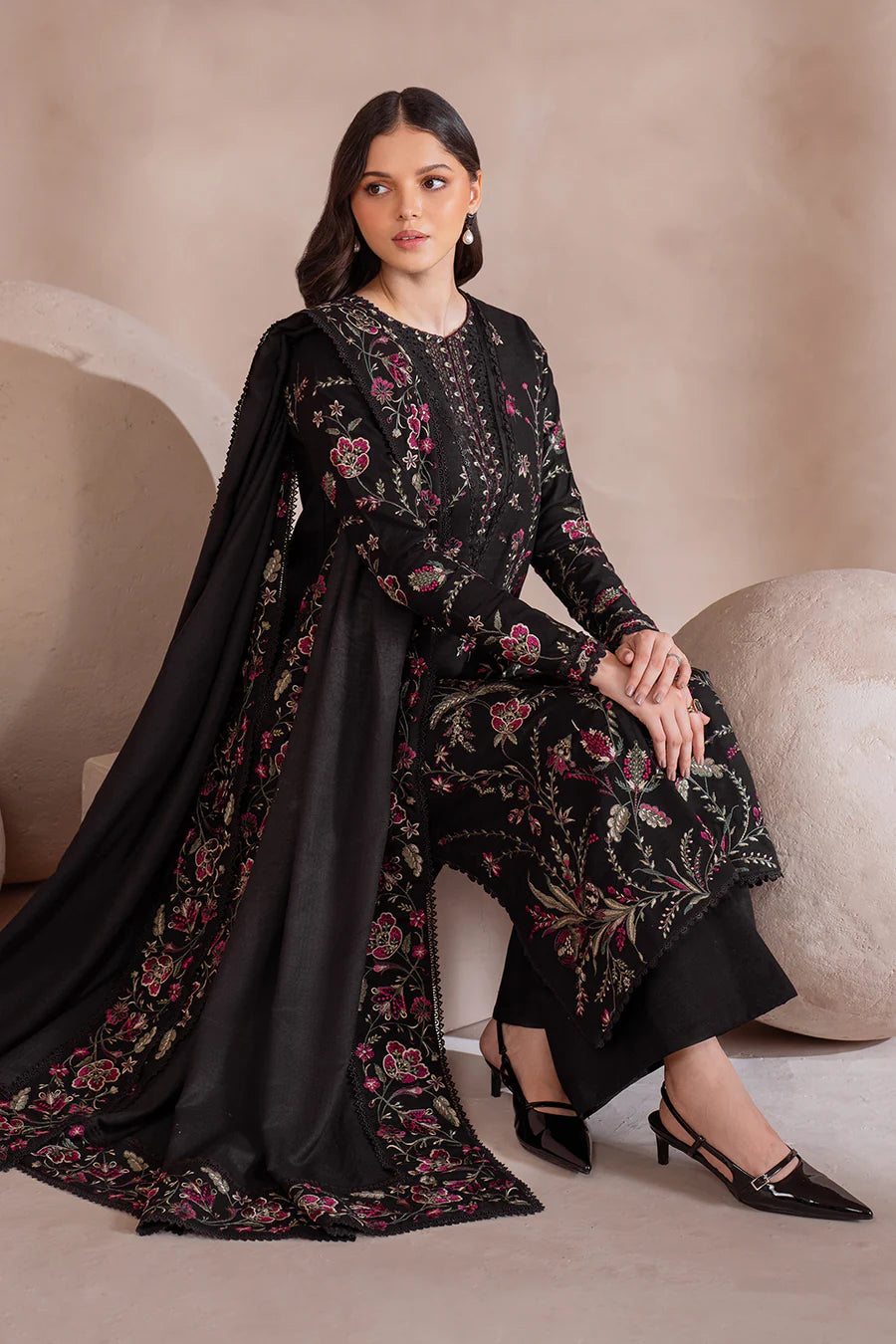 UE-380 Embroidered Khaddar